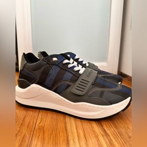 Burberry Ramsey Check Blue Grey